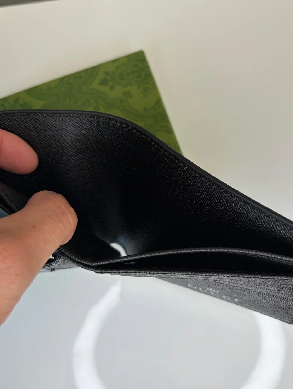 Men’s Original Genuine Leather Black Tiger Bi-Fold Wallet